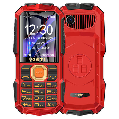 Bom preço. YEEMI Q7 GSM 2G Figura Telefone Botões grandes 1.77''' Display Dual SIM 2400mAh Lâmpada de mão on-line