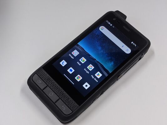 Bom preço. NOVA Edição Global UNIWA F400 Smartphone Walkie Talkie Zello 4